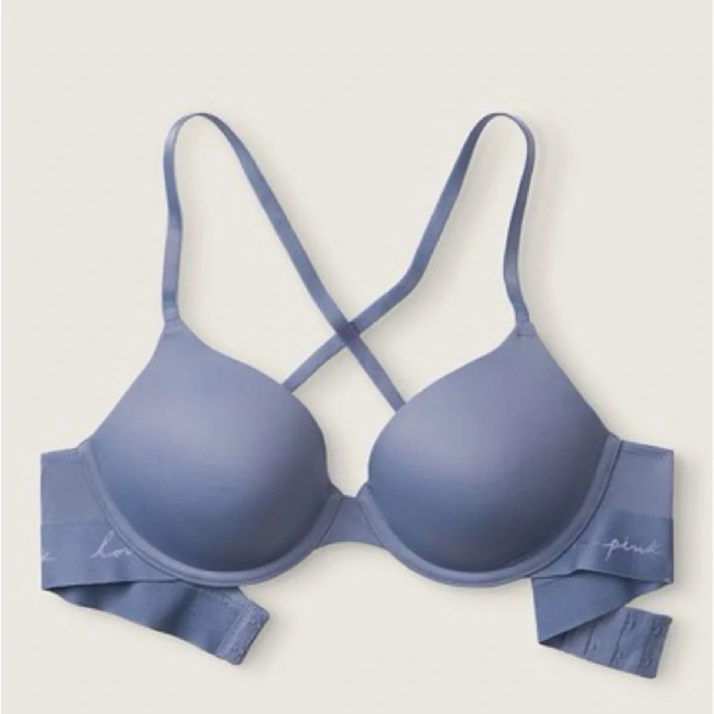 PINK Victoria’s Secret Wear Everywhere t-shirt bra - lightly lined - Picture 13 of 14